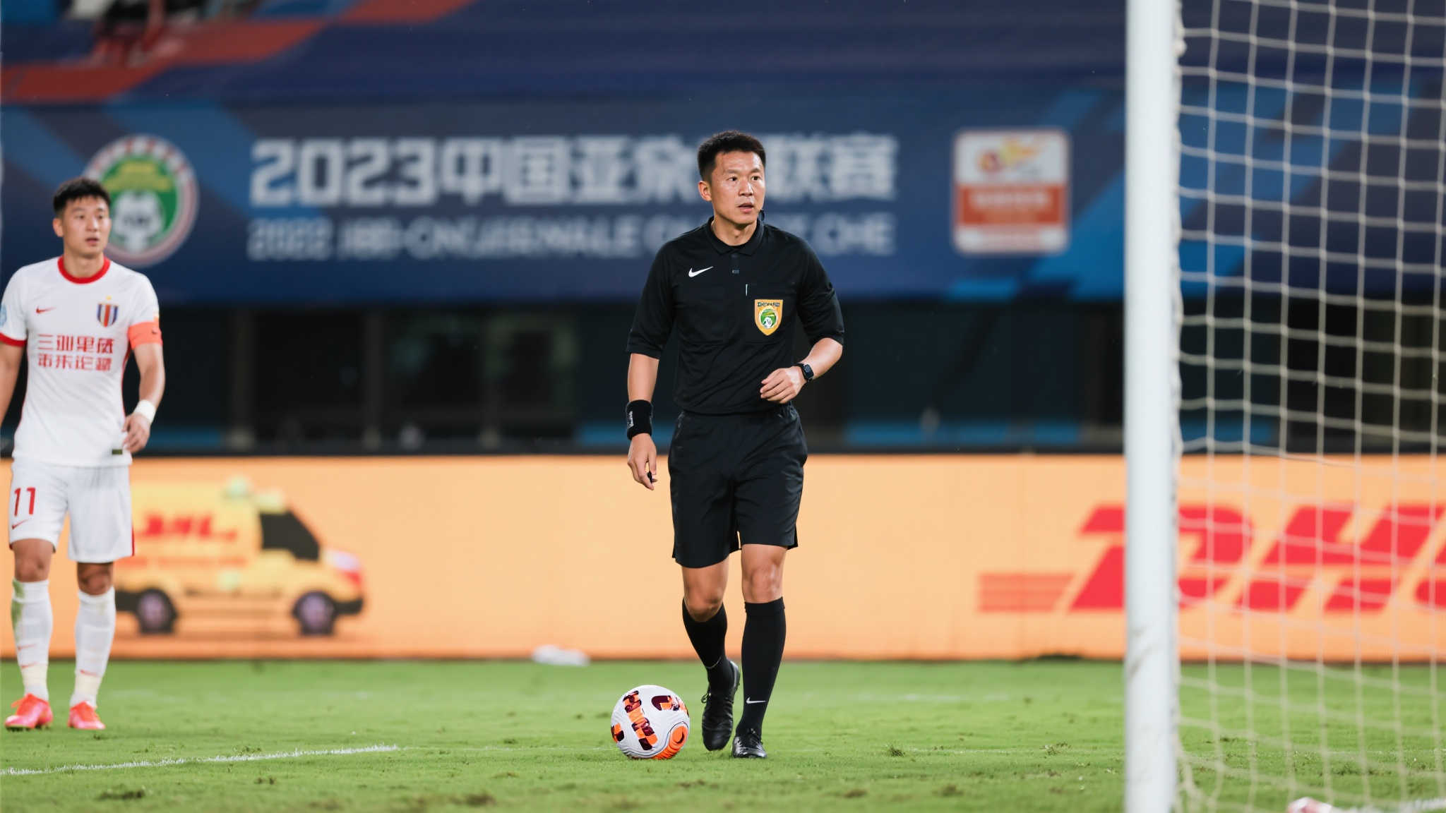 通过调整战